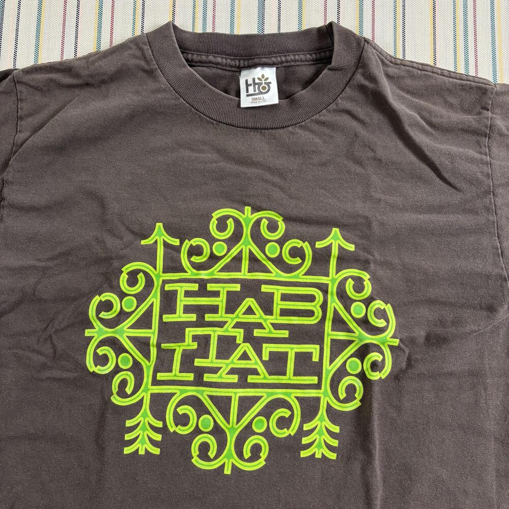 Vintage Habitat Skateboards Shirt Mens Small Brown Logo Skate Tee USA Streetwear